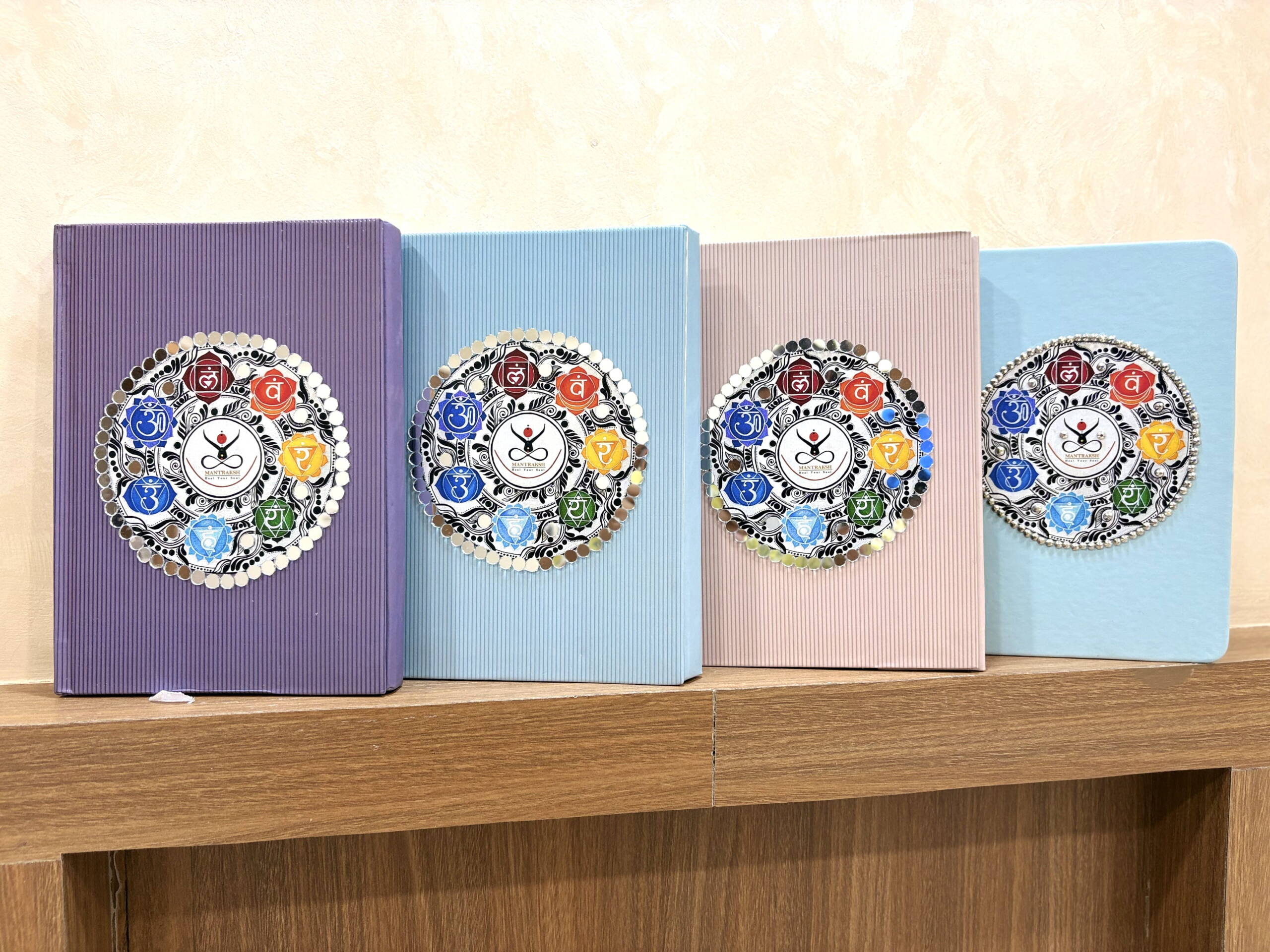 7 चक्र नोटबुक (चक्र हीलिंग एवं संतुलन) | 7 Chakra Notebook (Chakra Healing & Balancing)