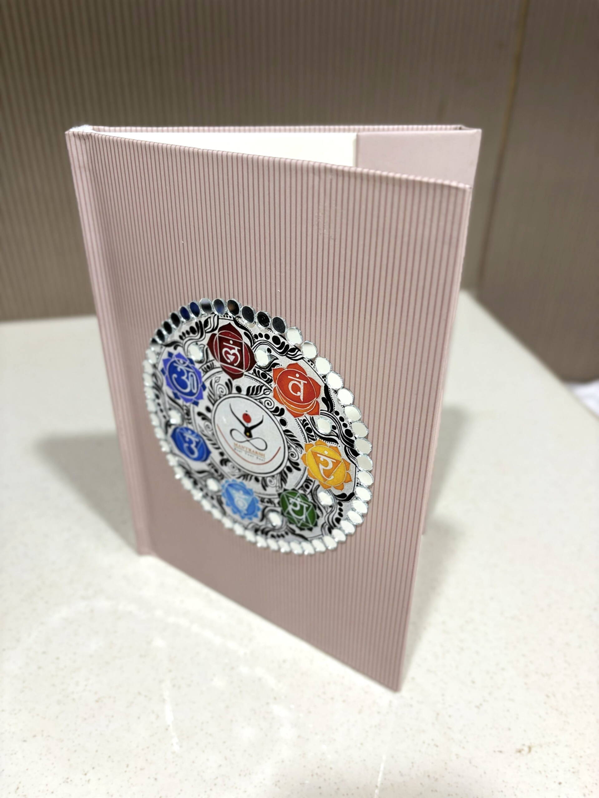 7 चक्र नोटबुक (चक्र हीलिंग एवं संतुलन) | 7 Chakra Notebook (Chakra Healing & Balancing) - Image 3