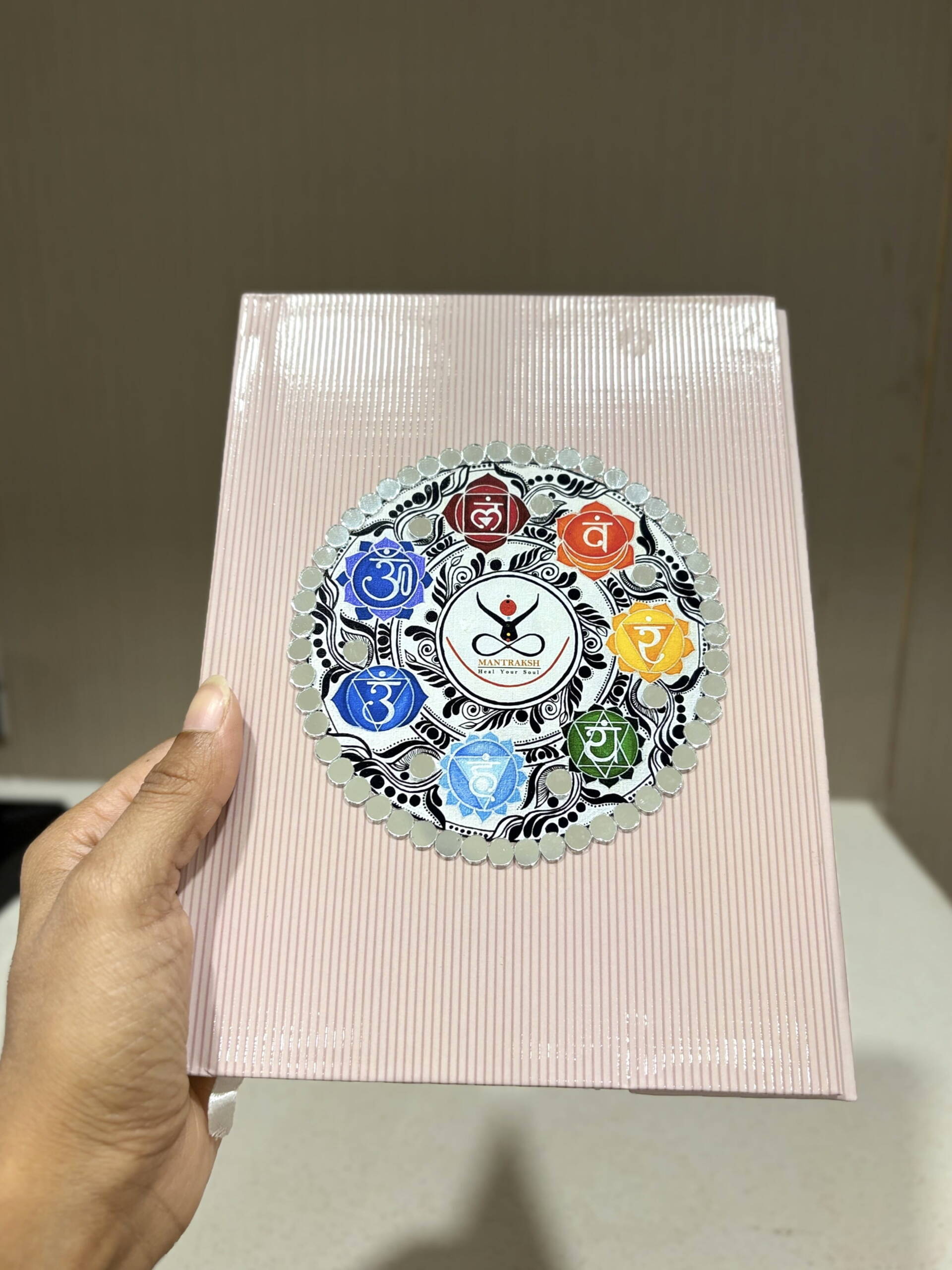 7 चक्र नोटबुक (चक्र हीलिंग एवं संतुलन) | 7 Chakra Notebook (Chakra Healing & Balancing) - Image 4